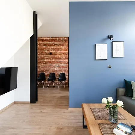 Apartamento Neo Unique & Bright Apartments, Free Parking, 15min Old Town & Kazimierz - By Homelike
