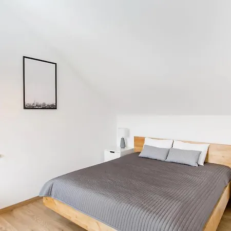 Neo Unique & Bright Apartments, Free Parking, 15min Old Town & Kazimierz - By Homelike Apartamento *