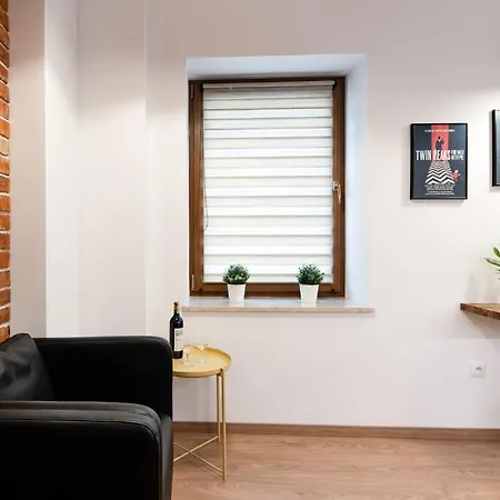 Neo Unique & Bright Apartments, Free Parking, 15min Old Town & Kazimierz - By Homelike Apartamento