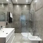 Neo Unique & Bright Apartments, Free Parking, 15min Old Town & Kazimierz - By Homelike Appartement *
