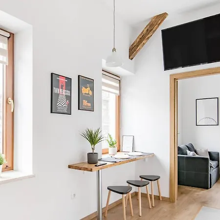 アパート Neo Unique & Bright Apartments, Free Parking, 15min Old Town & Kazimierz - By Homelike