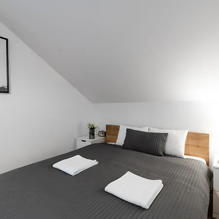 アパート Neo Unique & Bright Apartments, Free Parking, 15min Old Town & Kazimierz - By Homelike *