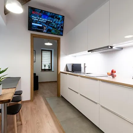 Neo Unique & Bright Apartments, Free Parking, 15min Old Town & Kazimierz - By Homelike * Cracovie